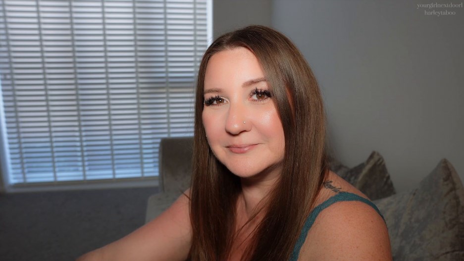 yourgirlnextdoor1 – Step-Aunt Triggers Oedipal Love For Step-Mommy